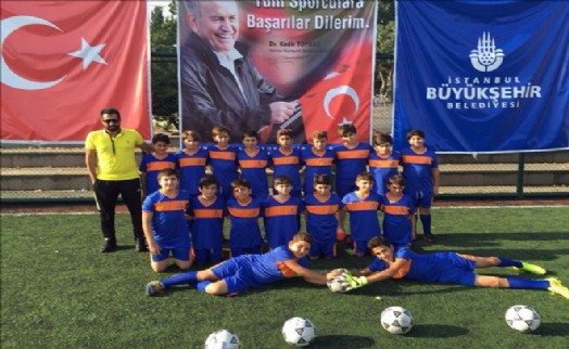Büyükşehir Gençlik ve Spor Hizmetleri Rekora Doğru Gidiyor