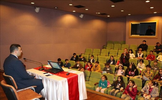 Büyükçekmece Belediyesi Çocuk Meclisi Yiğit Gören´i Seçti