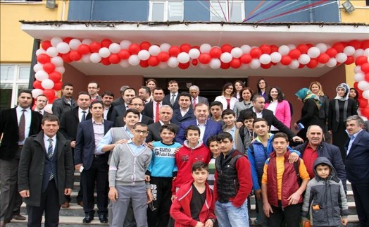 ESENYURT´TA EĞİTİMİN ÖNÜNDEKİ ENGELLER KALKTI