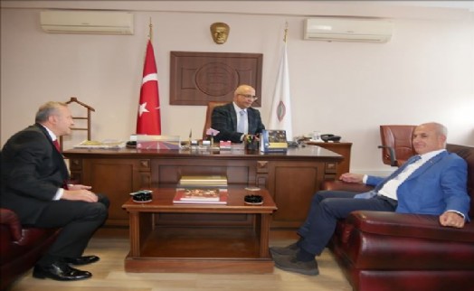 Başkan Akgün, Yeni Atanan Başsavcı Meral´i Ziyaret Etti