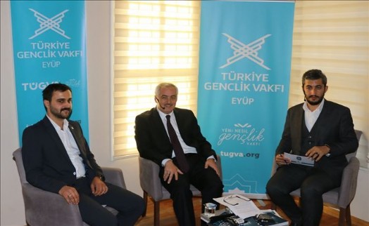Başkan Aydın TÜGVA´lı Gençlerin Sorularını Yanıtladı