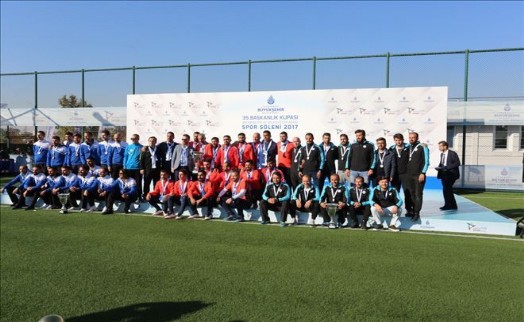 KÜÇÜKÇEKMECE BELEDİYESİ İSTANBUL ÜÇÜNCÜSÜ