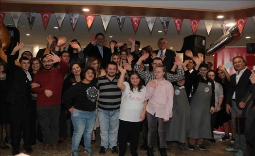 DOWN SENDROMLU GENÇLERİN İŞLETTİĞİ İLK KAFE SARIYER´DE