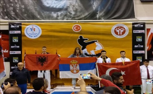 Balkan Tekvando Şampiyonasında Gaziosmanpaşa`dan Büyük Başarı