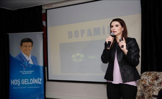 BAŞAK ŞENGÜL: ?DÜŞÜNMEDEN PAYLAŞIM YAPMAYIN?