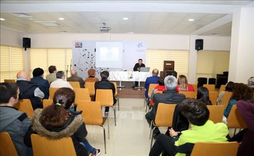PROF. DR. TÜRKMEN, MÜZİK AKADEMİSİ´NE KONUK OLDU