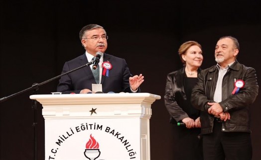 MİLLİ EĞİTİM BAKANI İSMET YILMAZ: ?AVRUPA´DA YÜZDE 6´DAN FAZLA KAYNAĞI EĞİTİME AYIRAN 1. ÜLKEYİZ?