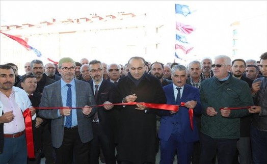 Arnavutköy Hacı Necati Tütüncü Cami İbadete Açıldı