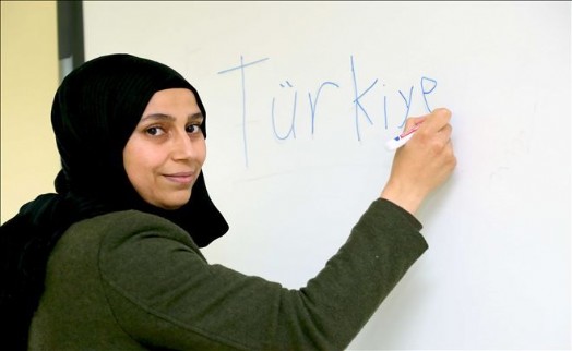 Beş Çayında Öğrendiği Türkçe´yle Suriyelilere Gönüllü Tercüman Oldu