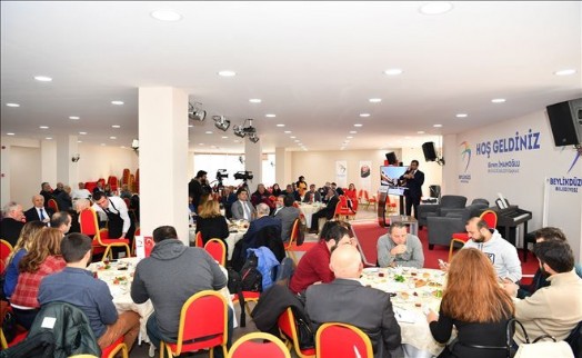 ?YEREL GAZETECİLİK, ÜLKEDEKİ DEMOKRASİNİN TAŞIYICI SÜTUNUDUR?