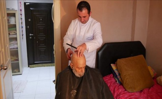 Büyükçekmece´de Evde Tıraş Hizmeti Büyük Takdir Topluyor