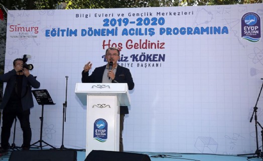 EYÜPSULTAN BİLGİ EVLERİ VE GENÇLİK MERKEZLERİ'NDE EĞİTİM YILI BAŞLADI