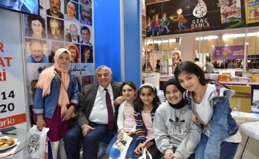 SARIYER EDEBİYAT GÜNLERİ'NDEN KİTAP FUARINA