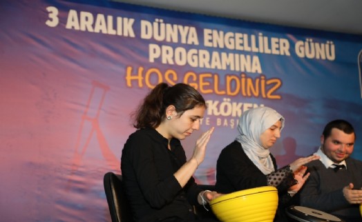 EYÜPSULTAN'DA ÖZEL ÇOCUKLAR İÇİN MUHTEŞEM GECE