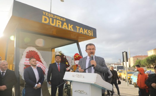 EYÜPSULTAN'DAKİ TAKSİ DURAKLARI YENİLENİYOR
