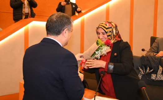 BAŞKAN BOZKURT 5 ARALIK'I UNUTMADI