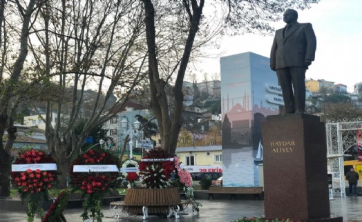 HAYDAR ALİYEV SARIYER'DE ANILDI
