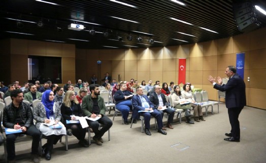 KÜÇÜKÇEKMECE BELEDİYESİ'NDEN PERSONELE KAMU İHALE MEVZUATI EĞİTİMİ