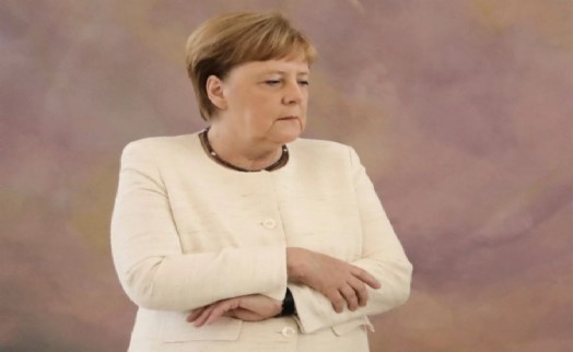 MERKEL'İN GİZEMLİ HASTALIĞINA ÖN TANI KONULDU