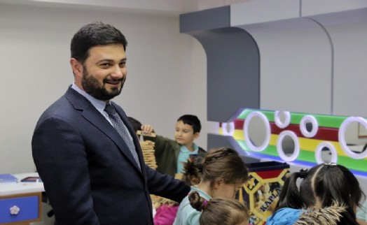 BAŞKAN ÖZTEKİN'DEN ÇOCUKLARA MÜJDE