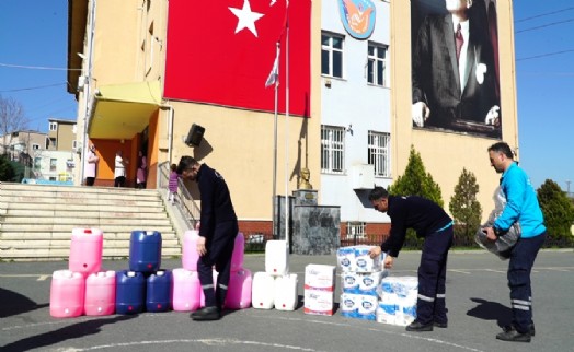 KAĞITHANE'DE KORONAVİRÜS ÖNLEMİ: TÜM OKULLARA TEMİZLİK ÜRÜNLERİ DAĞITILDI!