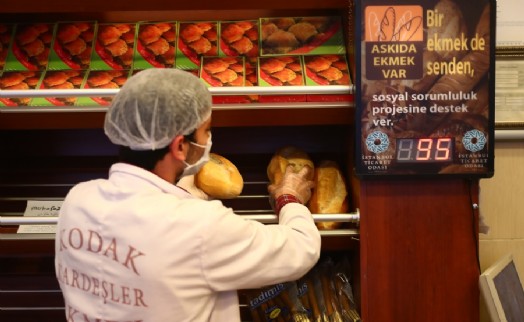 BAĞCILAR'DA ‘ASKIDA EKMEK'E YOĞUN İLGİ