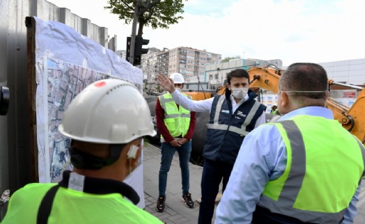 BAŞKAN AKPOLAT, BELEDİYE PERSONELİNİN 1 MAYIS İŞÇİ BAYRAMI'NI KUTLADI