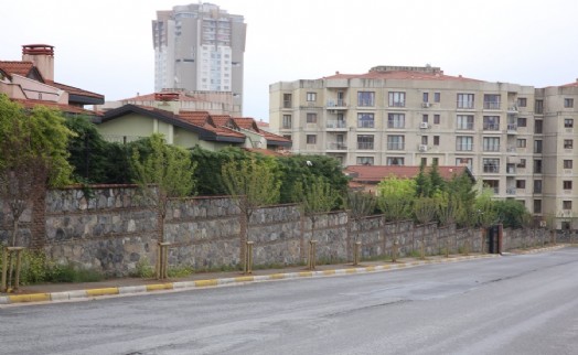 GENÇ FİDANLAR BAHARIN GELMESİYLE ÜMRANİYE'Yİ YEŞİLE BÜRÜDÜ