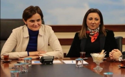 BAŞKAN GÖZDE FİL: ‘‘İL BAŞKANIMIZ KAFTANCIOĞLU'NUN YANINDAYIZ''