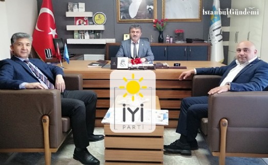 İYİ PARTİ İL YÖNETİMİ'NDEN ARNAVUTKÖY'E ZİYARET