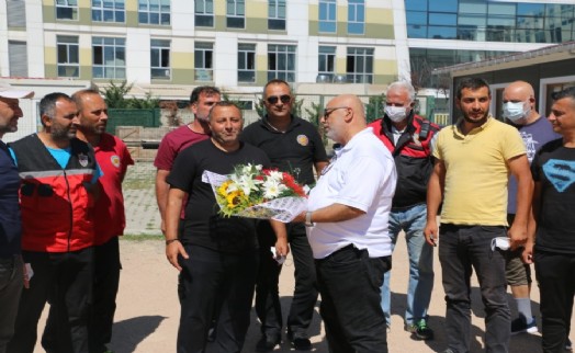 Afet bölgesinde görev yapan ekipler Kartal'a döndü
