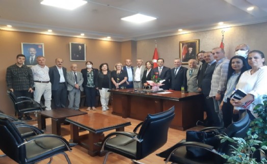 İYİ Parti Ümraniye'den Zeynel Kızılkaya'ya ‘hayırlı olsun' ziyareti