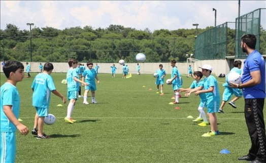 Ümraniye Belediyesi'nin spor kurslarında dersler bugün başladı