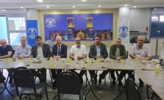 Başkan Kızıldaş'tan Çekmeköy Erzurumlular Derneği'ne ‘hayırlı olsun' ziyareti