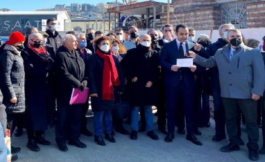 CHP Üsküdar'dan tarihi hamamda yapılan çalışmaya protesto