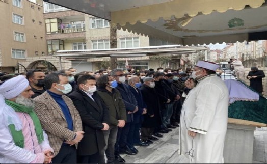 Başkan İsmail Arslan Hüsamettin Efe'yi acılı gününde yalnız bırakmadı