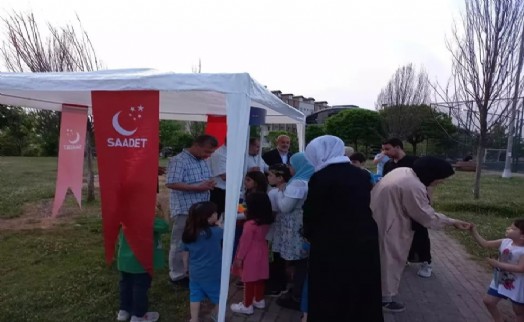 Saadet Partisi'ne Ataşehir'de yoğun ilgi