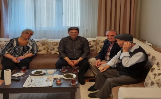 CHP Ümraniye'de çalmadık kapı bırakmayacak