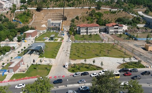 Kağıthane'de meydan çalışmaları tüm hızıyla sürüyor