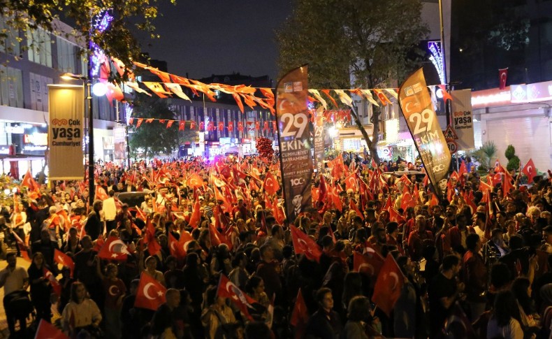 Çekmeköylüler zafer yürüyüşünde buluştu