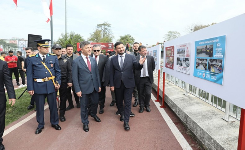 Kağıthane’de Cumhuriyet’in 100. yılı 100 eserle kutlandı