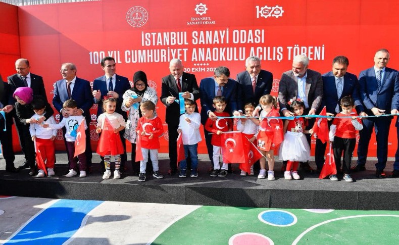 Sancaktepe yeni okullarına kavuştu