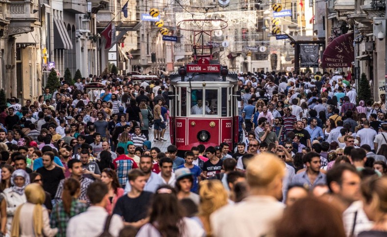 İPA’ya göre İstanbul’da her dört kişiden birinin borcu var