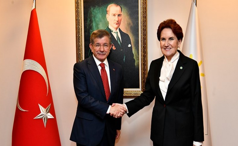 Ahmet Davutoğlu’nun İYİ Parti’ye teklifinin detayları belli oldu!