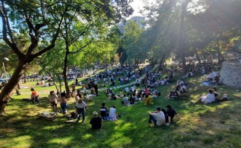 İstanbul’da halka açık alanlarda alkol tüketimi yasaklandı!