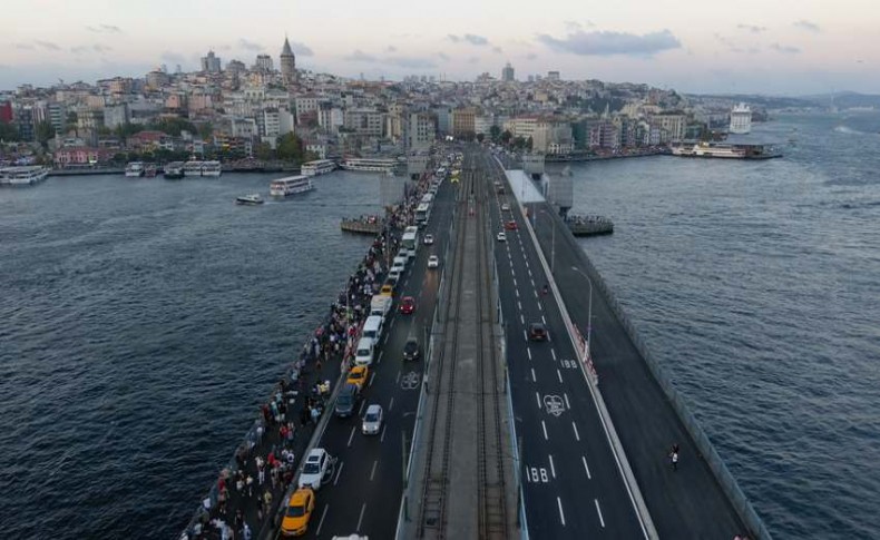 Galata Köprüsü’ndeki çalışmalar planlanandan önce tamamlandı