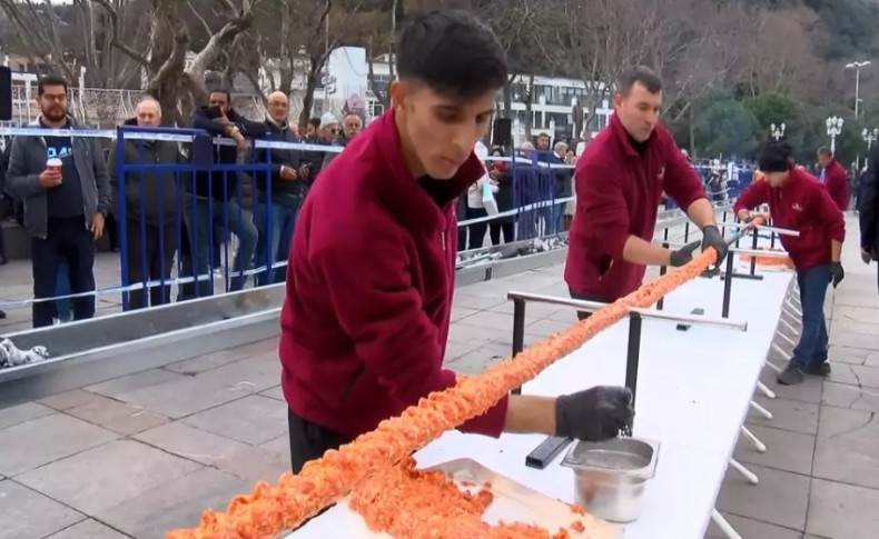 Adana lezzetleri Sarıyer’e taşındı! 34 metre uzunluğunda...