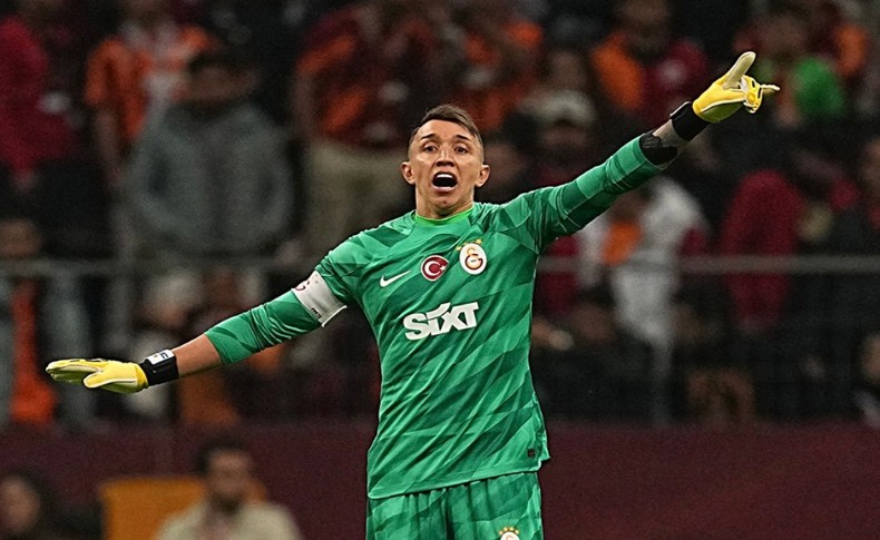 Muslera hakkında flaş iddia! ‘Ben oynamam!’