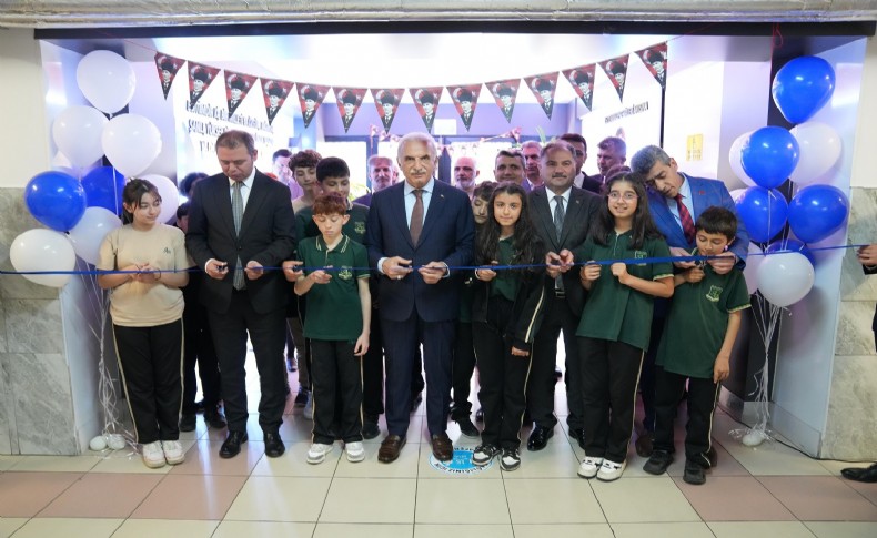Başkan Yıldırım Ümraniye'de 11 kütüphanenin açılışını yaptı